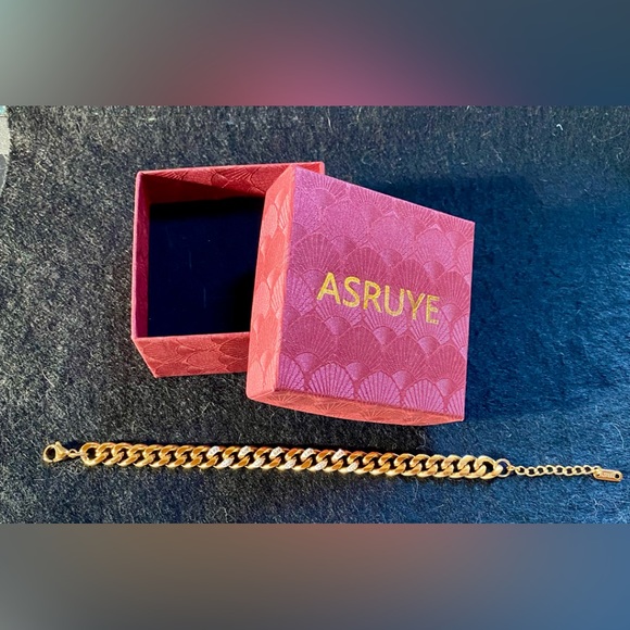 💥Asruye 10k Gold Plated Stainless Steel CZ Chunky 8” Bracelet💥 NIB - Picture 2 of 8